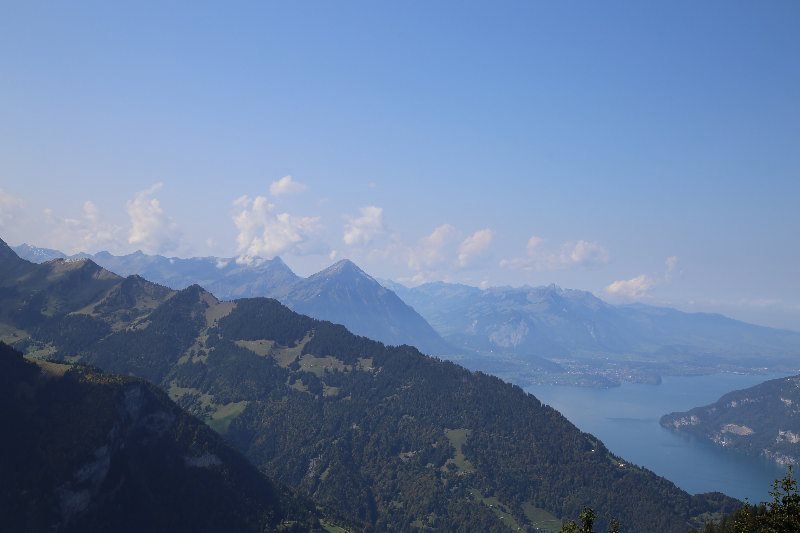 Rauchsignale über dem Thunersee